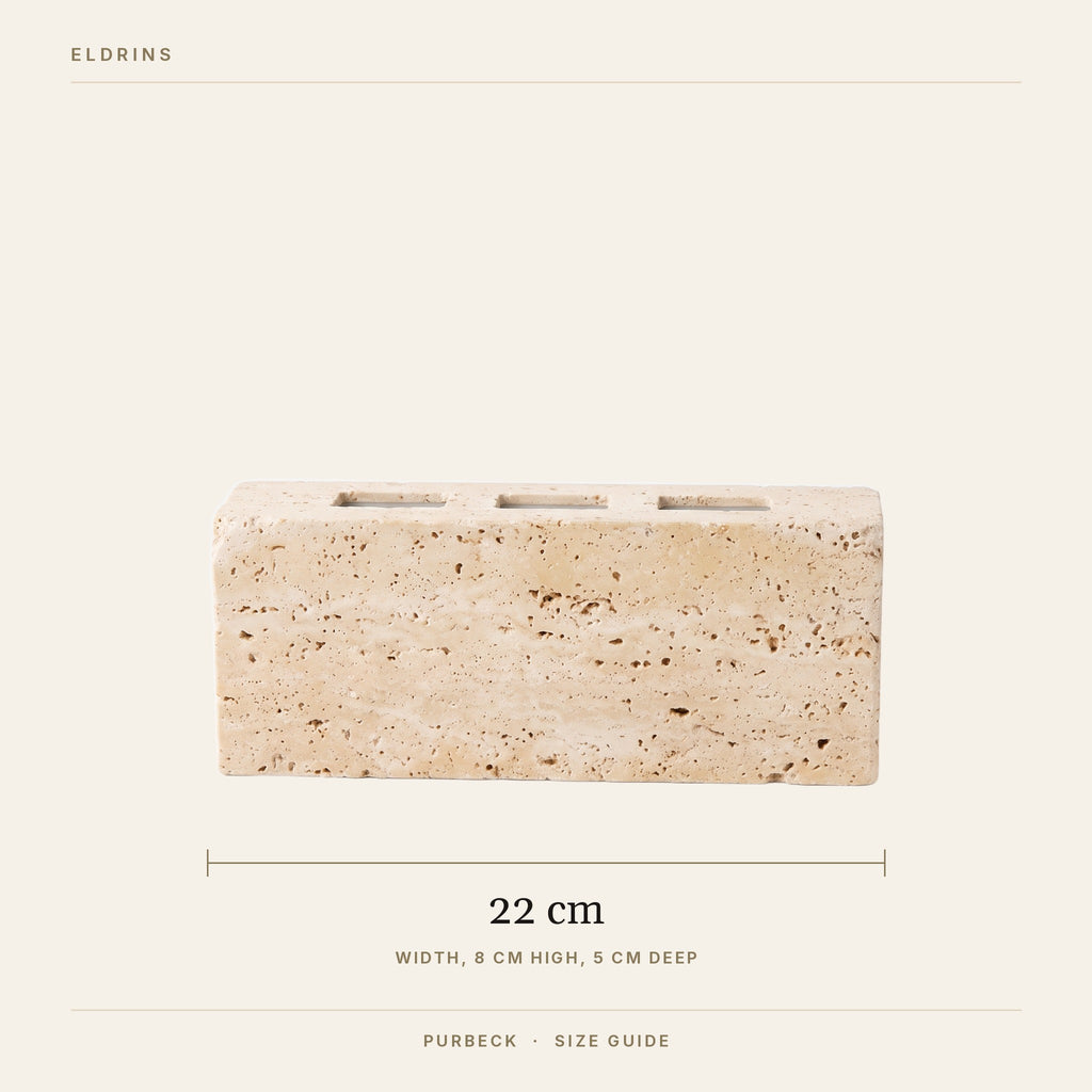 Purbeck size guide, 22 cm wide, 8 cm high, 5 cm deep